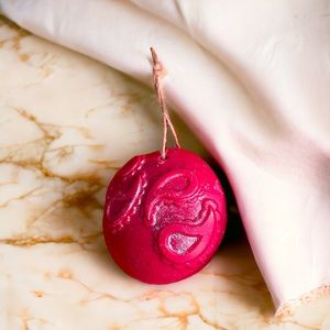 Dragon’s Temple Bath oil - Lush Kitchen exclusive February 2024